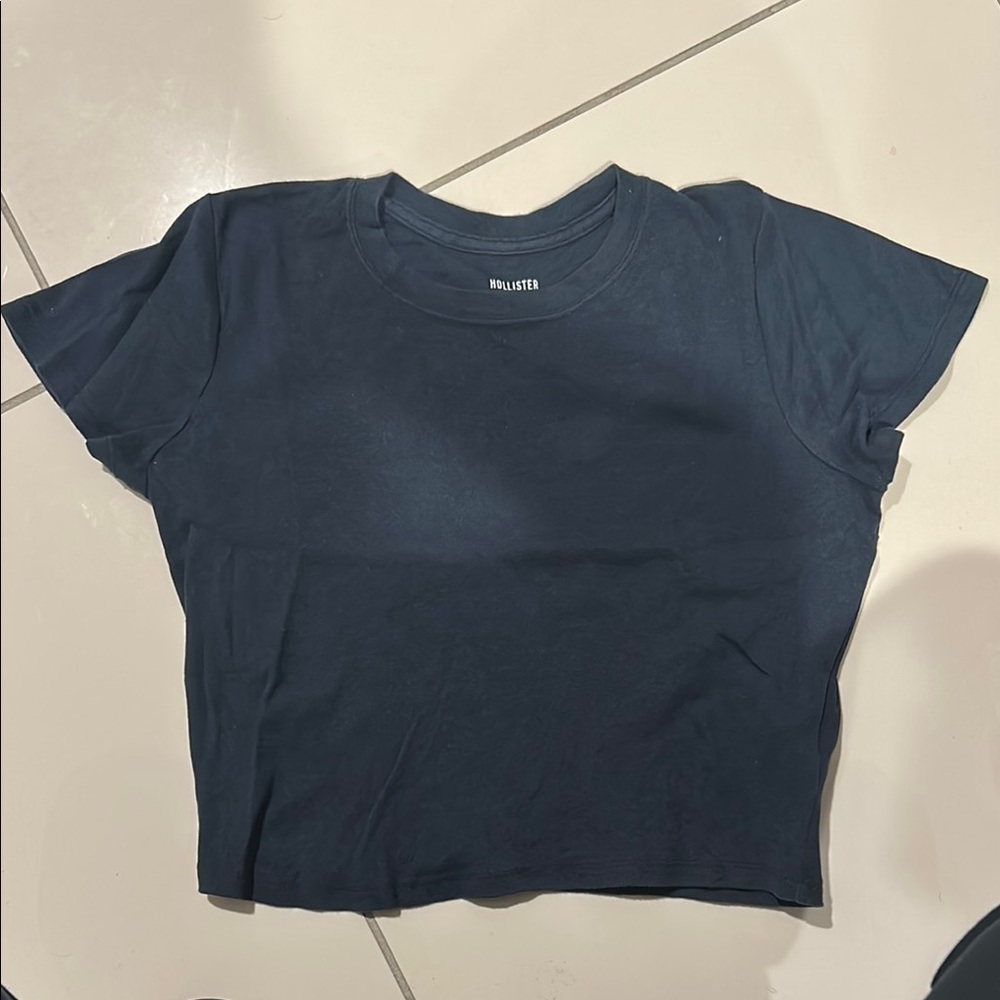 Hollister Women's Blue Crop Top